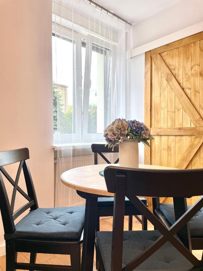 Apartament Przystanek Stary Toruń Екстериор снимка